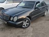 Mercedes-Benz E 230 1996 года за 1 050 000 тг. в Кызылорда – фото 2