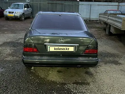 Mercedes-Benz E 230 1990 года за 1 100 000 тг. в Караганда – фото 9