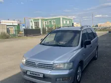 Mitsubishi Space Wagon, 2002