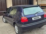 Volkswagen Golf 1994 года за 1 800 000 тг. в Туркестан – фото 3