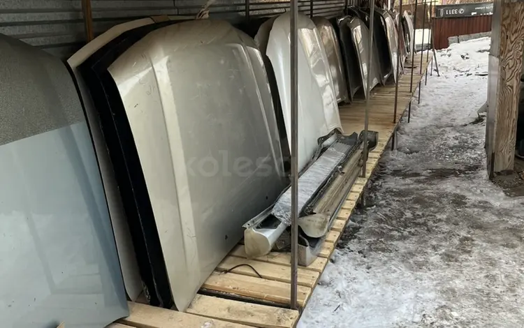 Капот за 10 000 тг. в Алматы