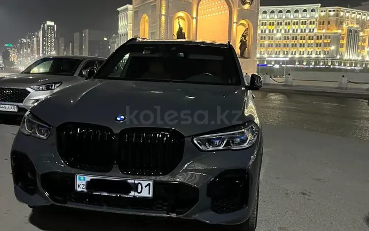 BMW X5 2021 года за 48 000 000 тг. в Астана
