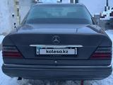 Mercedes-Benz E 200 1993 годаfor2 700 000 тг. в Кокшетау – фото 3