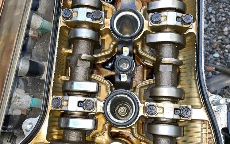 Двигатель (Мотор) коробка автомат 2AZ-FE 2.4л АКППүшін184 500 тг. в Алматы