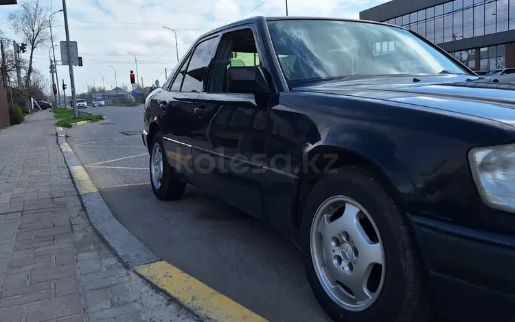 Mercedes-Benz E 260 1990 года за 700 000 тг. в Шымкент