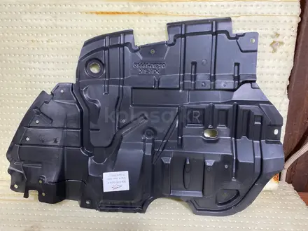 Защита двигателя — Toyota Camry 55 2015- за 7 500 тг. в Алматы – фото 2
