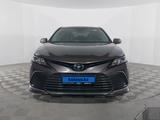 Toyota Camry 2022 года за 11 790 000 тг. в Актау – фото 2