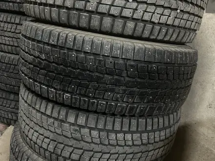 Комплект зимних шин DUNLOP winter Ace за 90 000 тг. в Алматы