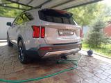 Kia Sorento 2022 года за 17 600 000 тг. в Актобе – фото 3