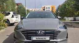 Hyundai Sonata 2022 года за 11 500 000 тг. в Астана