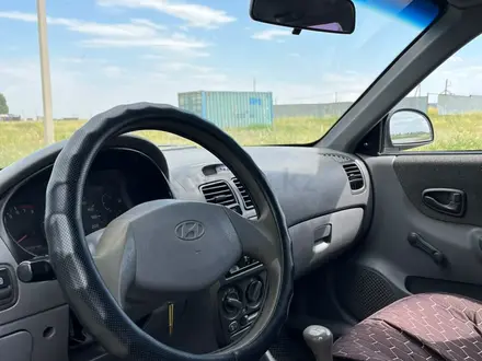 Hyundai Accent 2008 года за 1 350 000 тг. в Актобе – фото 5