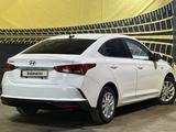 Hyundai Accent 2021 года за 8 400 000 тг. в Актобе – фото 4