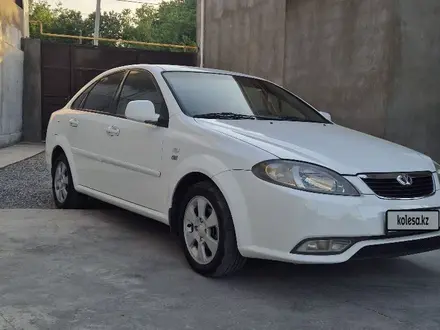 Daewoo Gentra 2014 года за 3 000 000 тг. в Шымкент – фото 2