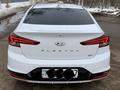 Hyundai Elantra 2019 года за 10 700 000 тг. в Уральск – фото 3