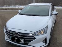 Hyundai Elantra 2019 годаfor10 400 000 тг. в Уральск