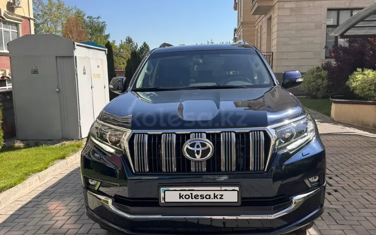 Toyota Land Cruiser Prado 2022 года за 29 500 000 тг. в Алматы