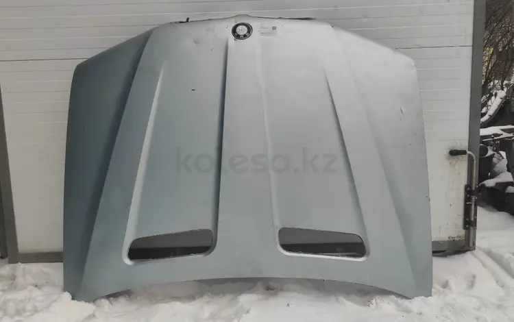 Капот на BMW X5 E53 за 50 000 тг. в Алматы