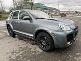 Porsche Cayenne 2005 года за 6 500 000 тг. в Рудный – фото 3