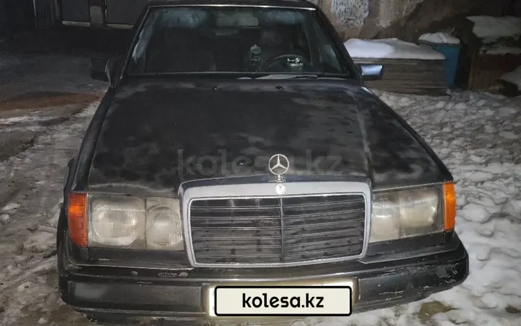 Mercedes-Benz E 260 1990 годаfor1 150 000 тг. в Алматы