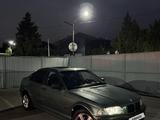 BMW 318 2001 года за 3 500 000 тг. в Алматы – фото 2