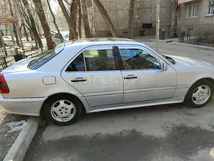 Mercedes-Benz C 220 1993 года за 1 850 000 тг. в Алматы – фото 6