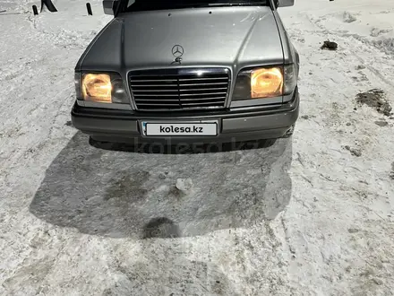 Mercedes-Benz E 220 1994 года за 3 500 000 тг. в Астана – фото 9