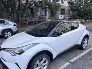 Toyota C-HR, 2018