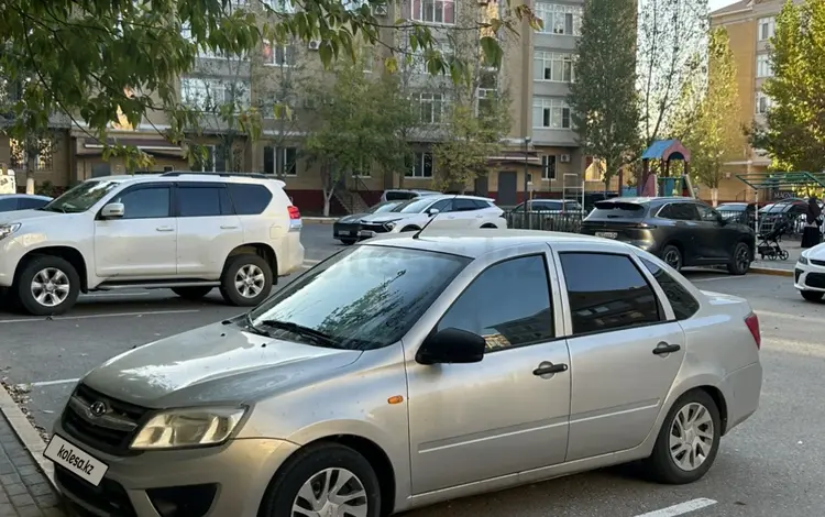 ВАЗ (Lada) Granta 2190 2015 годаүшін3 000 000 тг. в Актобе