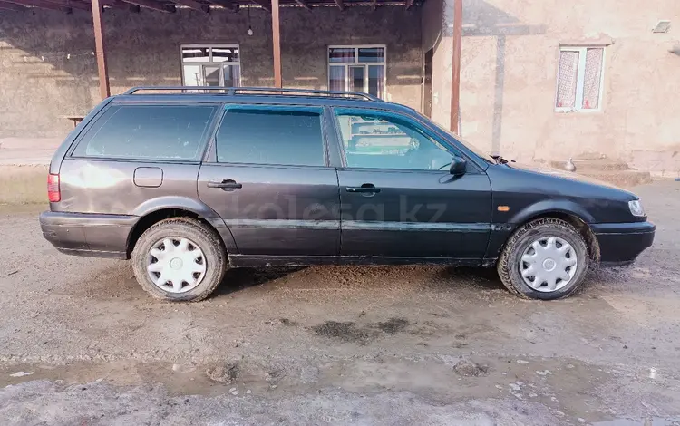 Volkswagen Passat 1995 годаүшін1 350 000 тг. в Жетысай