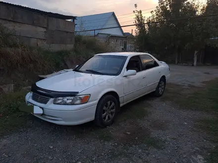 Toyota Camry 2000 года за 3 300 000 тг. в Алматы – фото 5