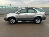 Lexus RX 300 1999 годаfor5 000 000 тг. в Алматы – фото 2