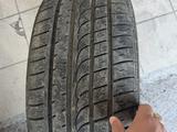 Шины резина разнаширокая от мерседес 222 за 150 000 тг. в Караганда