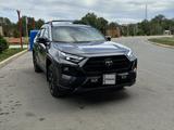 Toyota RAV4 2022 года за 18 500 000 тг. в Семей