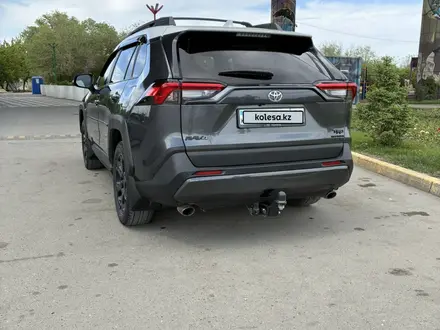 Toyota RAV4 2022 года за 18 500 000 тг. в Семей – фото 4