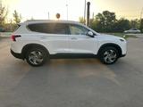 Hyundai Santa Fe 2023 года за 15 200 000 тг. в Алматы – фото 3
