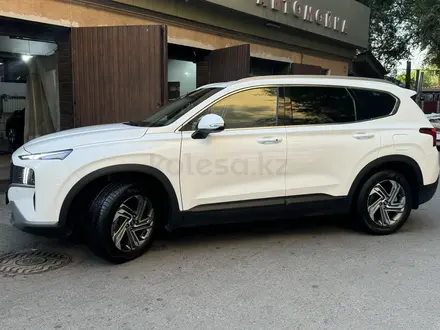 Hyundai Santa Fe 2023 годаүшін17 500 000 тг. в Алматы