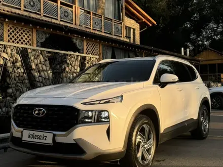Hyundai Santa Fe 2023 года за 14 800 000 тг. в Алматы – фото 7