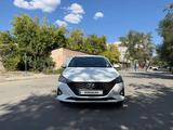 Hyundai Accent 2020 года за 7 000 000 тг. в Семей – фото 2