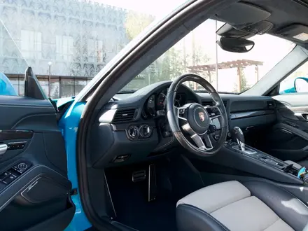 Porsche 911 2016 года за 85 000 000 тг. в Караганда – фото 15