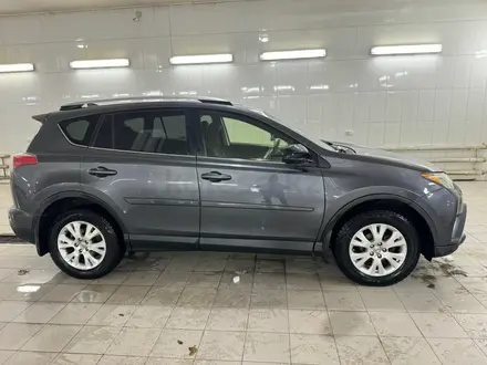 Toyota RAV4 2016 года за 8 500 000 тг. в Актобе – фото 4