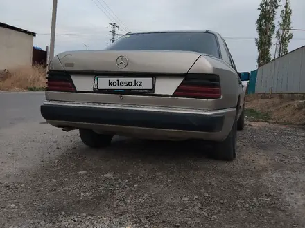 Mercedes-Benz E 230 1989 года за 700 000 тг. в Кызылорда – фото 2