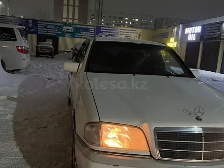 Mercedes-Benz C 220 1994 года за 1 500 000 тг. в Караганда