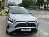 Toyota RAV4 2022 годаүшін17 500 000 тг. в Алматы – фото 2