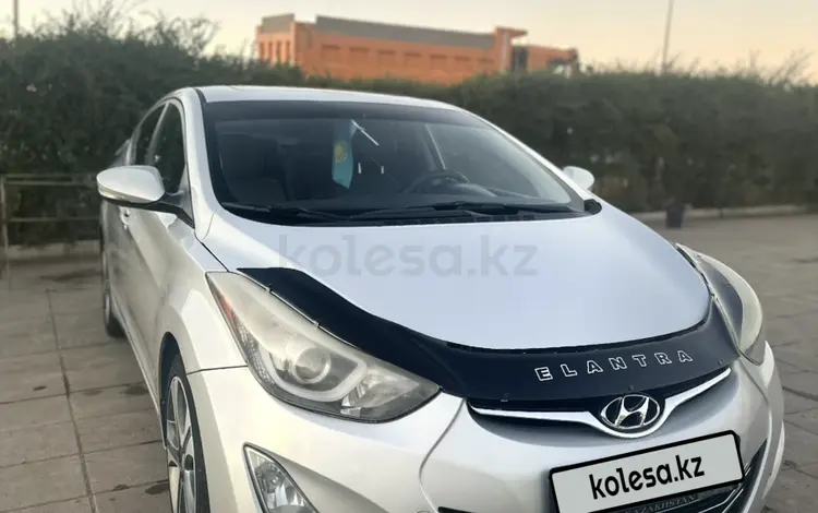 Hyundai Elantra 2015 года за 5 400 000 тг. в Актобе