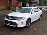 Toyota Camry 2018 года за 13 500 000 тг. в Жанаозен – фото 5