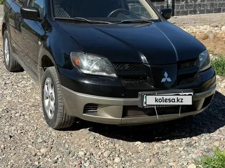 Mitsubishi Outlander 2002 года за 2 600 000 тг. в Алматы