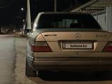 Mercedes-Benz E 230 1990 года за 1 100 000 тг. в Казалинск – фото 3