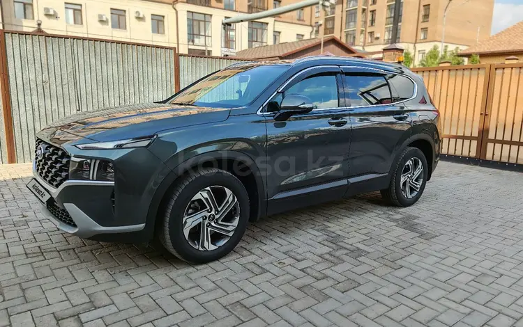 Hyundai Santa Fe 2023 года за 15 500 000 тг. в Астана
