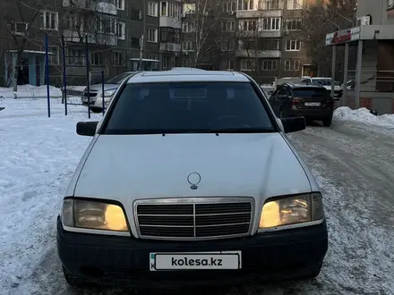 Mercedes-Benz C 180 1994 года за 1 000 000 тг. в Усть-Каменогорск – фото 5