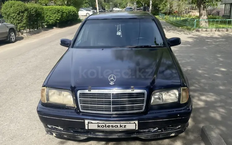 Mercedes-Benz C 200 1999 года за 2 100 000 тг. в Алматы
